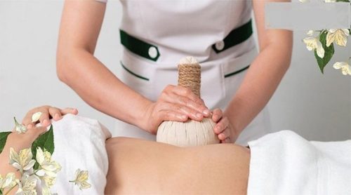 Muối thảo dược chính là bí quyết vàng giúp “bà đẻ” đang trong thời kỳ ở cữ có thể giảm mỡ bụng hiệu quả