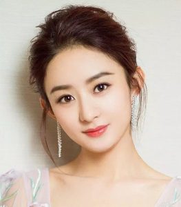 Dáng mày phù hợp với mặt tròn