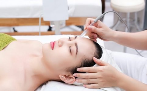 cấy collagen căng bóng da