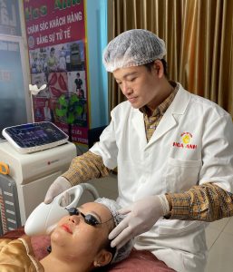 điều trị tàn nhang tại Hoa Anh