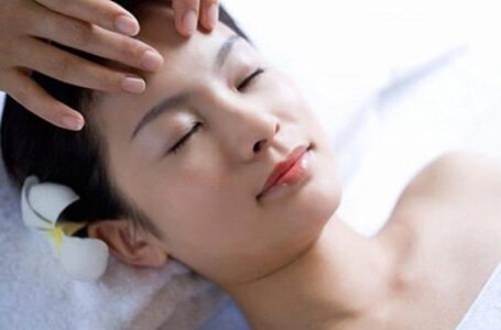 massage mặt