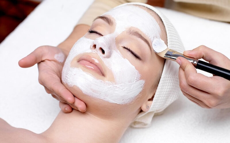 cấy trắng collagen