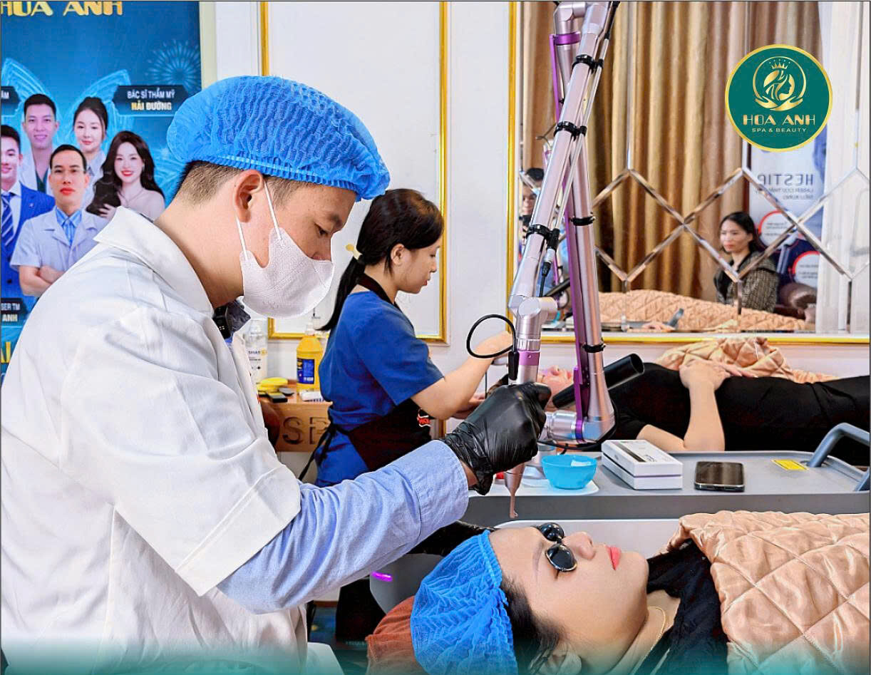 Bác sĩ điều trị tại Hoa Anh